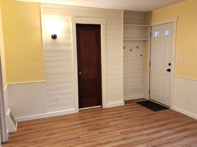 515-5th-Luck-WI-54853-2