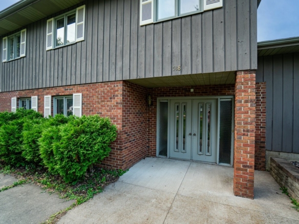 Residentialhouse for sale picture with an address of  518 Chippewa Street in Cadott and a list price of 374900