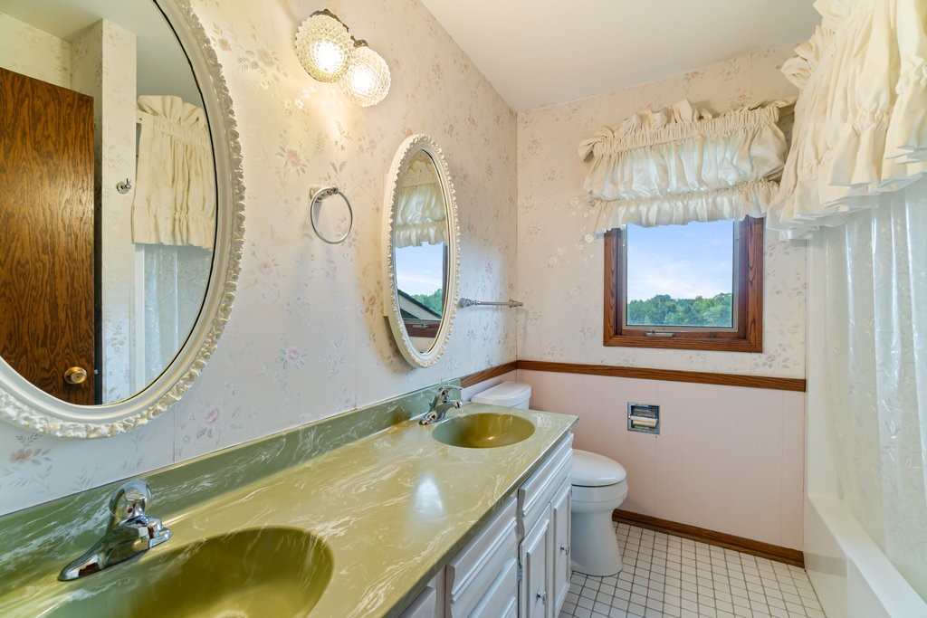 518-Chippewa-Cadott-WI-54727-3