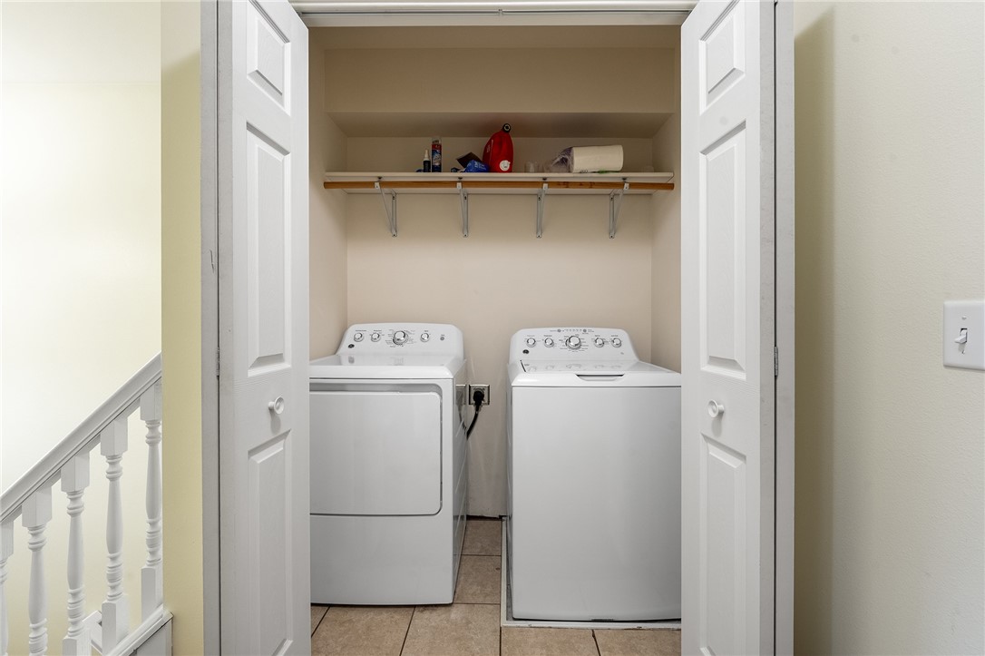 5221-Stonewood-Eau-Claire-WI-54703-6