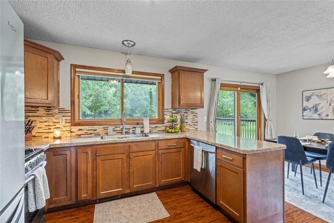 535-Nordic-Hudson-WI-54016-4