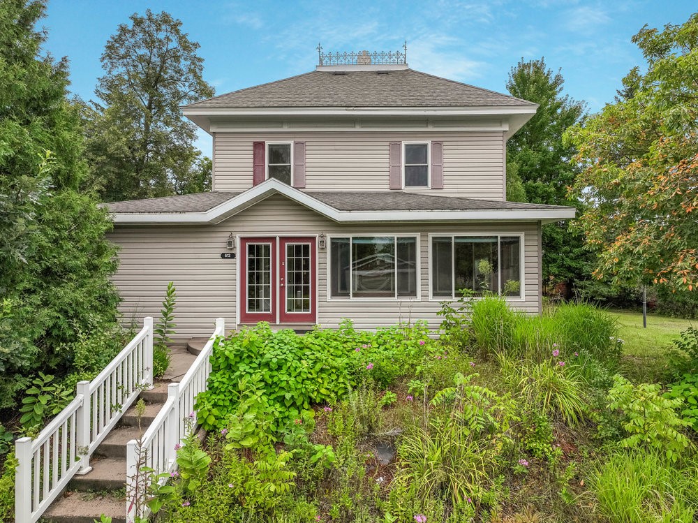 Wisconsin property for sale listing in Bruce Residentialhouse for sale picture with an address of 612 1st Street in Bruce and a list price of 350000