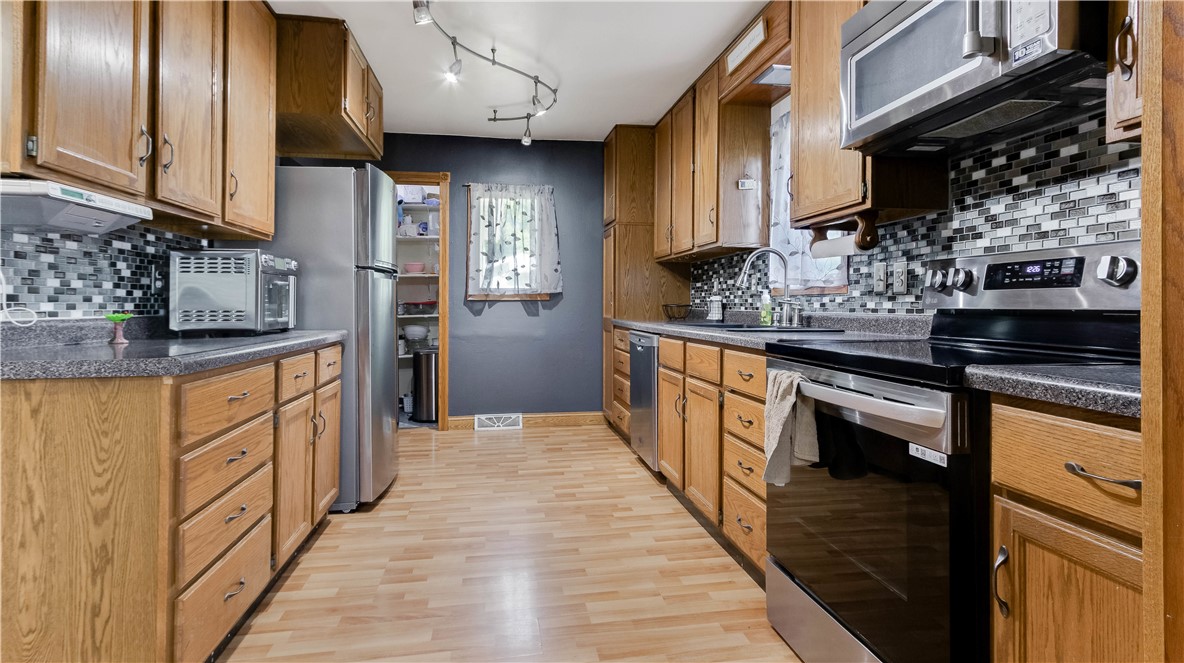 612-Broadway-Blair-WI-54616-1