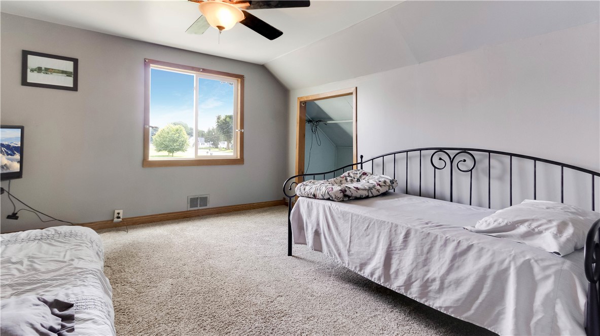 612-Broadway-Blair-WI-54616-4