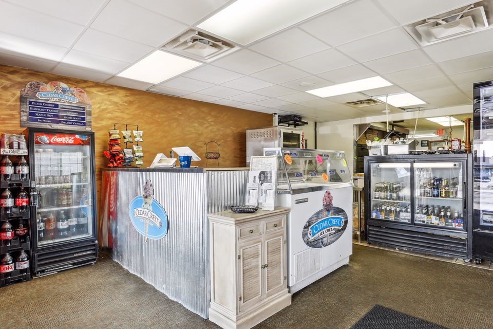 613 E La Salle Avenue Barron WI 54812 — photo 4