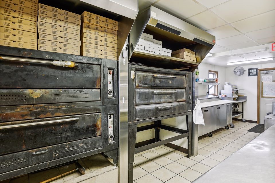 613 E La Salle Avenue Barron WI 54812 — photo 6