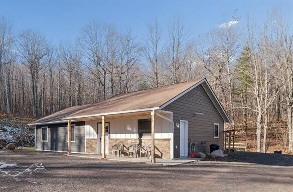 67863 Topside Road, Iron River, WI
