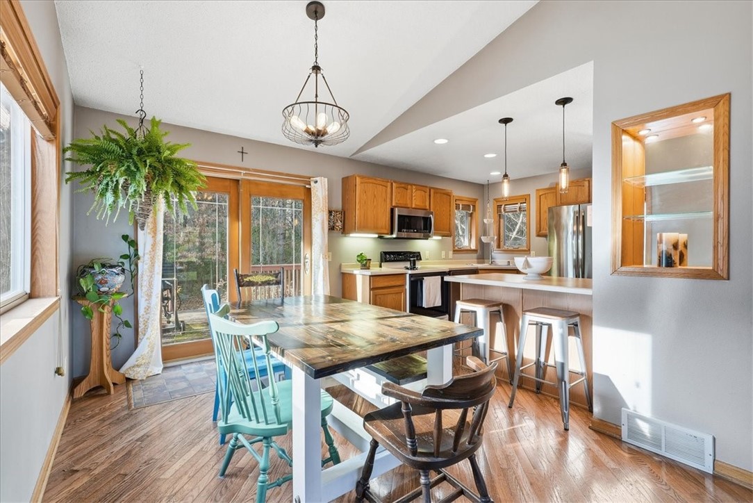 6851-550th-Menomonie-WI-54751-1