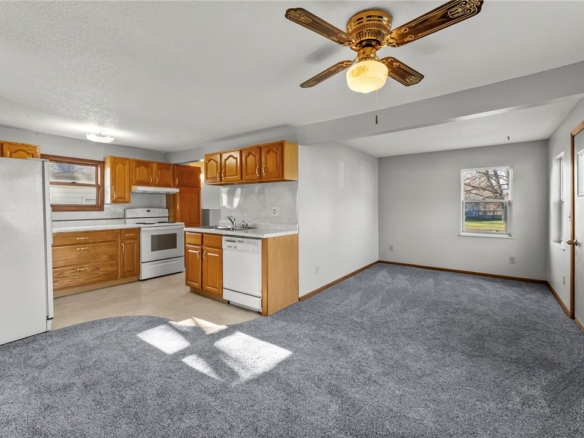 Residentialhouse for sale picture with an address of  7447 Fir Street in Webster and a list price of 150000