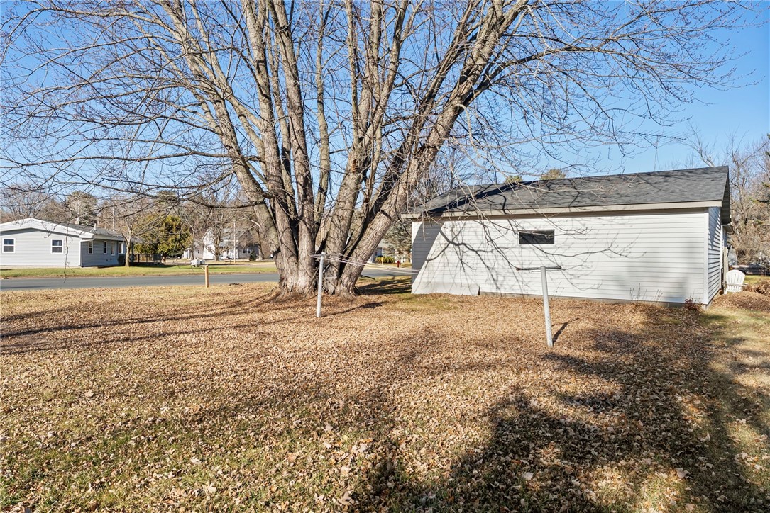 7447-Fir-Webster-WI-54893-8