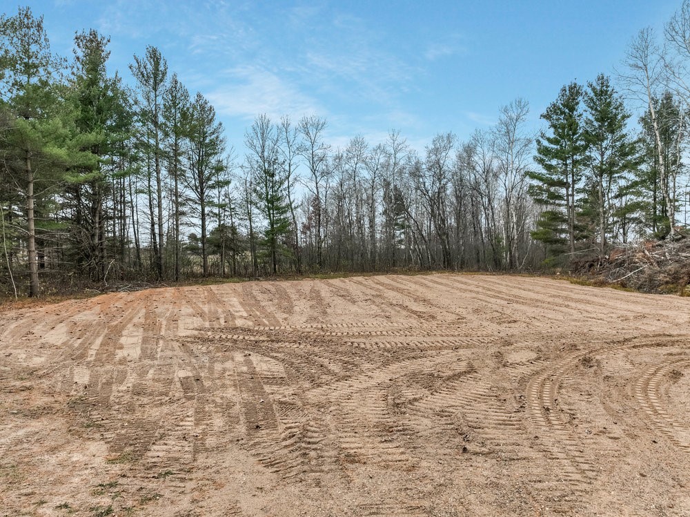 750 W Arthur Avenue, Bruce, WI