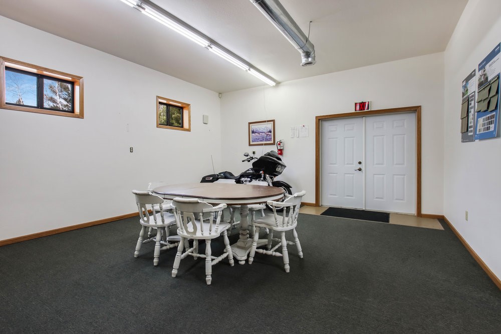 750 W Arthur Avenue, Bruce, WI