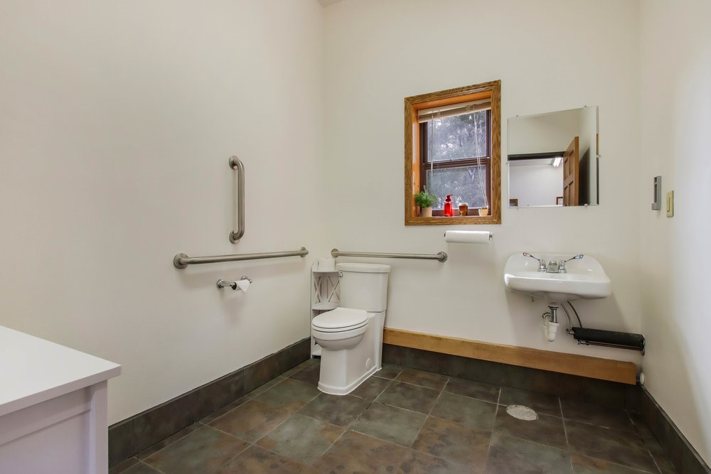 750 W Arthur Avenue, Bruce, WI