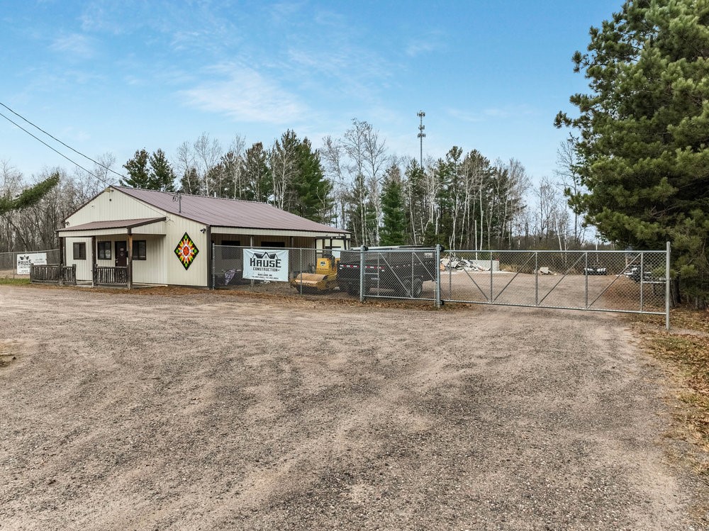 750 W Arthur Avenue, Bruce, WI