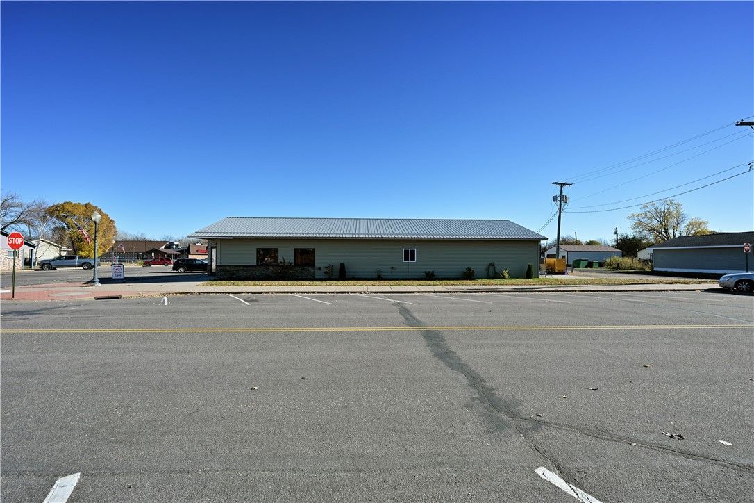 7709 Main Street Siren WI 54872 — photo 5