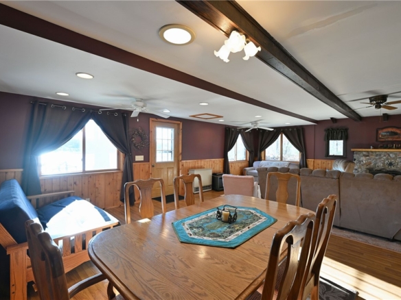 Residentialhouse for sale picture with an address of  7736 Cr-E  in Hayward and a list price of 275000