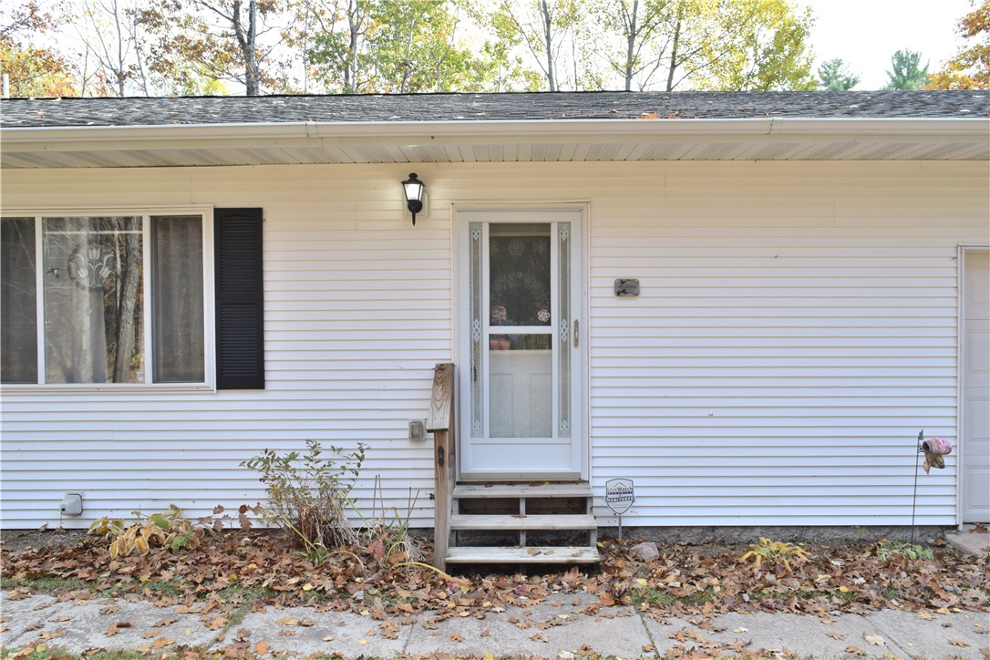 7760-Lake-Hayward-WI-54843-3