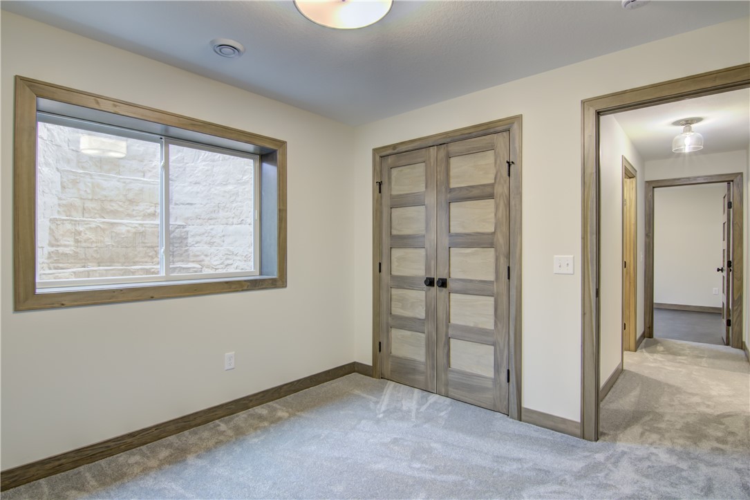 924-Bluffview-Chippewa-Falls-WI-54729-6