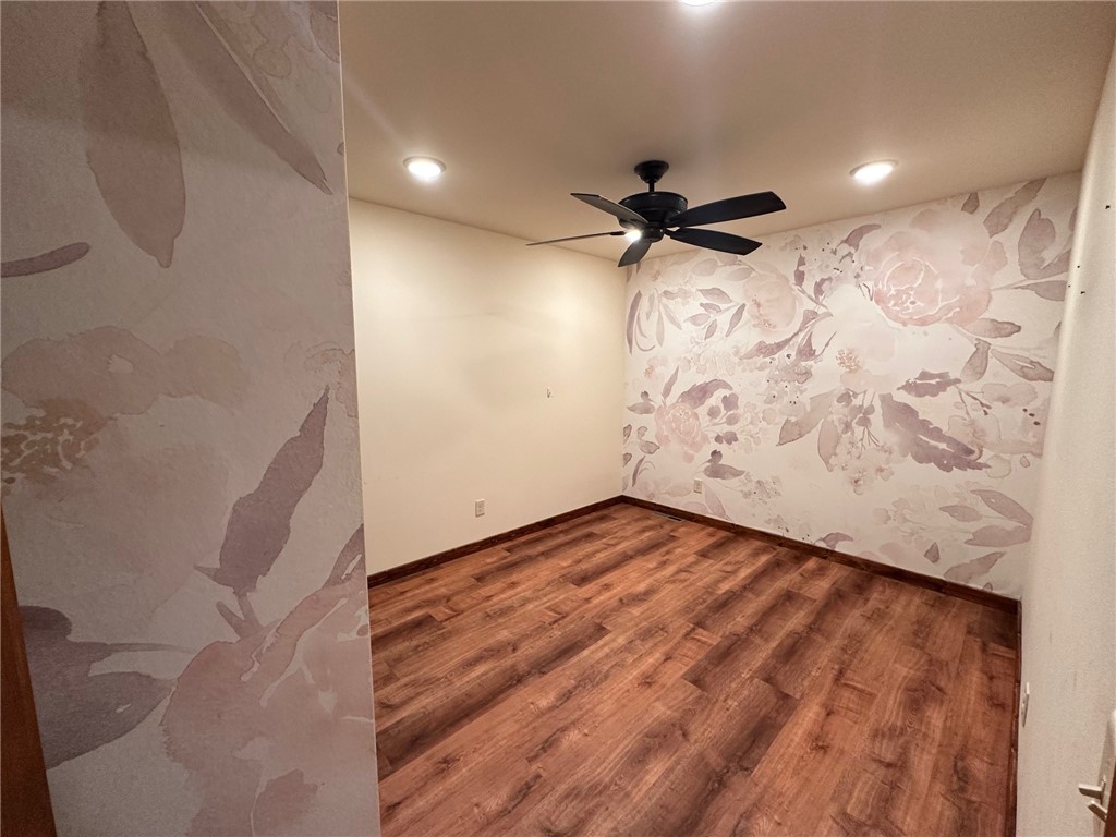 9448-Brodi-Hayward-WI-54843-4