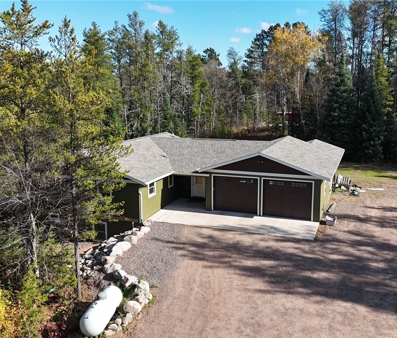 9448 Brodi Lane Hayward WI 54843