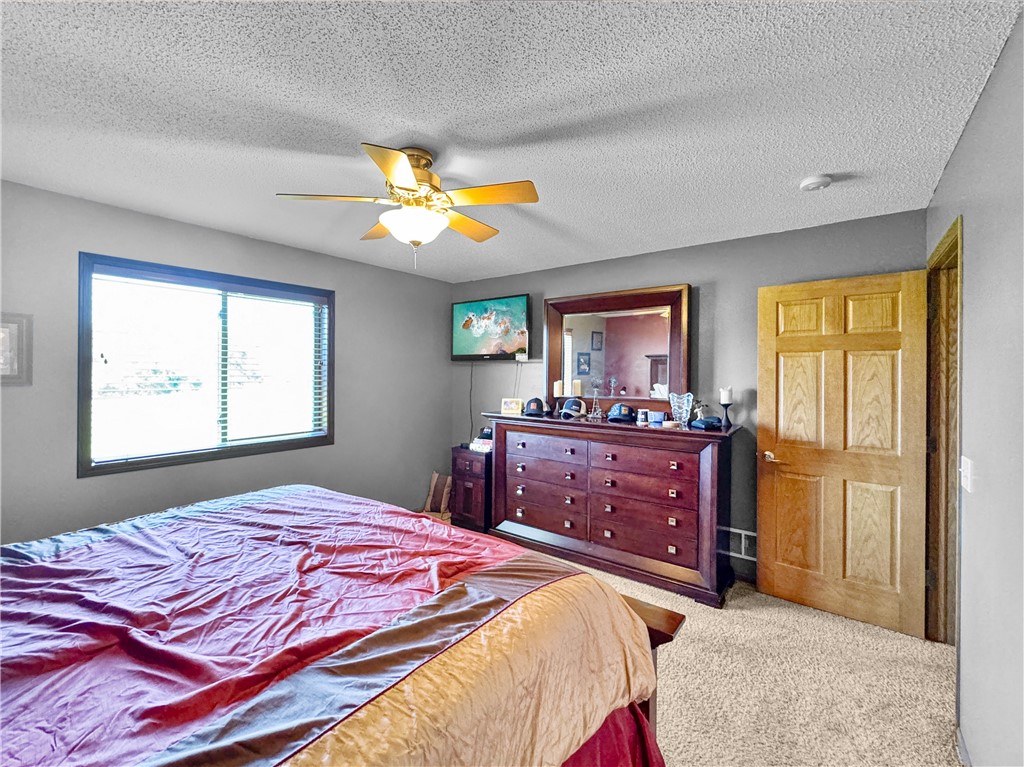 9852-162nd-Chippewa-Falls-WI-54729-4