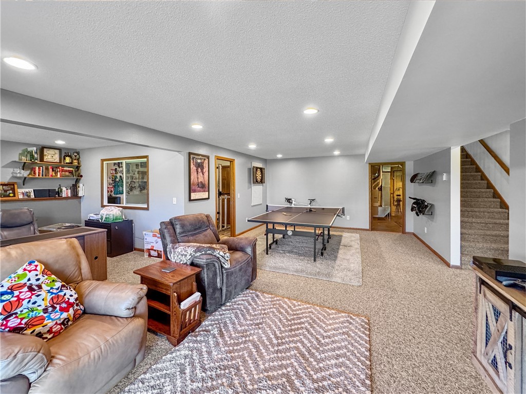 9852-162nd-Chippewa-Falls-WI-54729-6