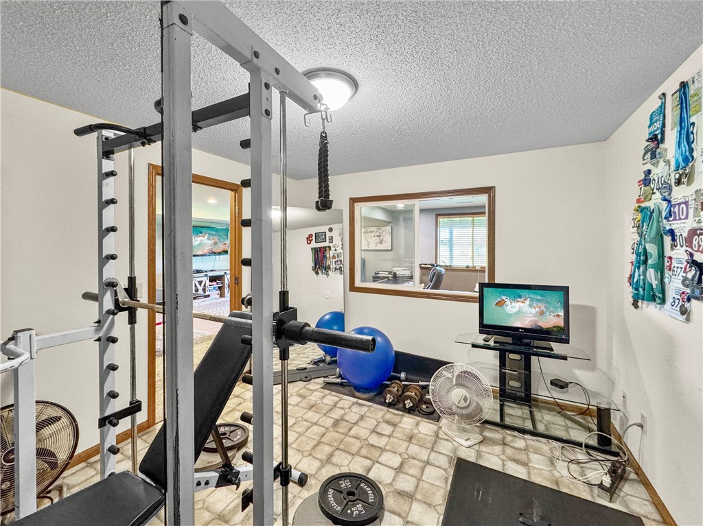 9852-162nd-Chippewa-Falls-WI-54729-7