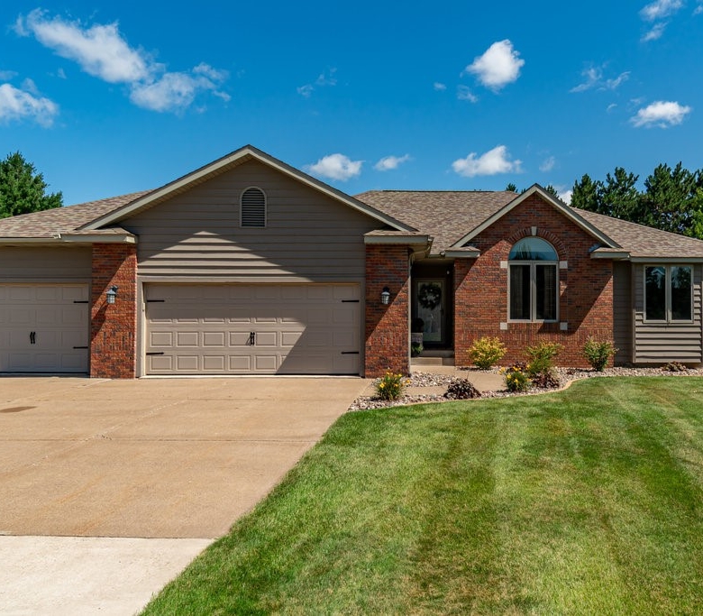 9897 172nd Street Chippewa Falls WI 54729