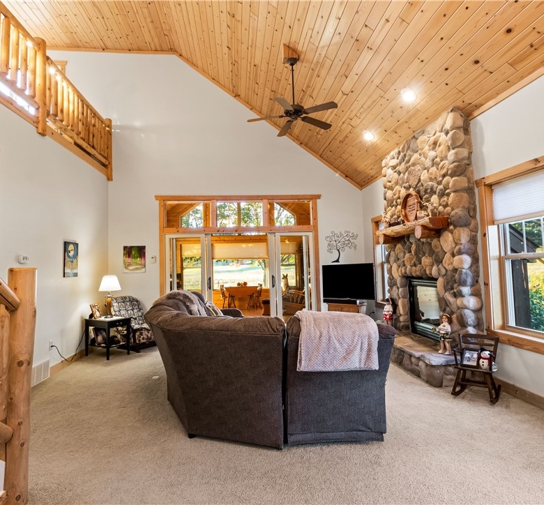 9979 Golf Villa Lane  Hayward WI 54843