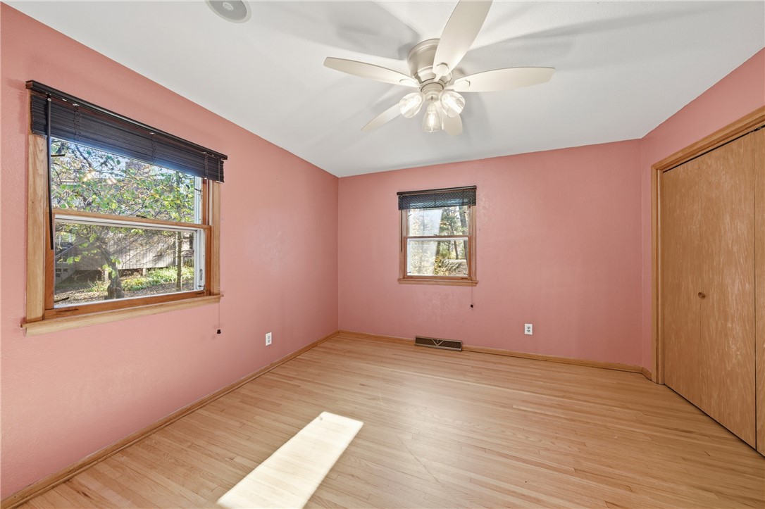 E5967-800th-Menomonie-WI-54751-3