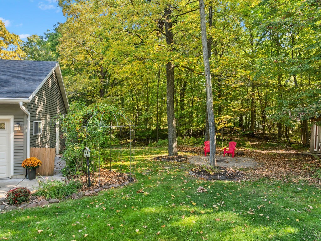 N2460-Oakdale-Fall-Creek-WI-54742-7