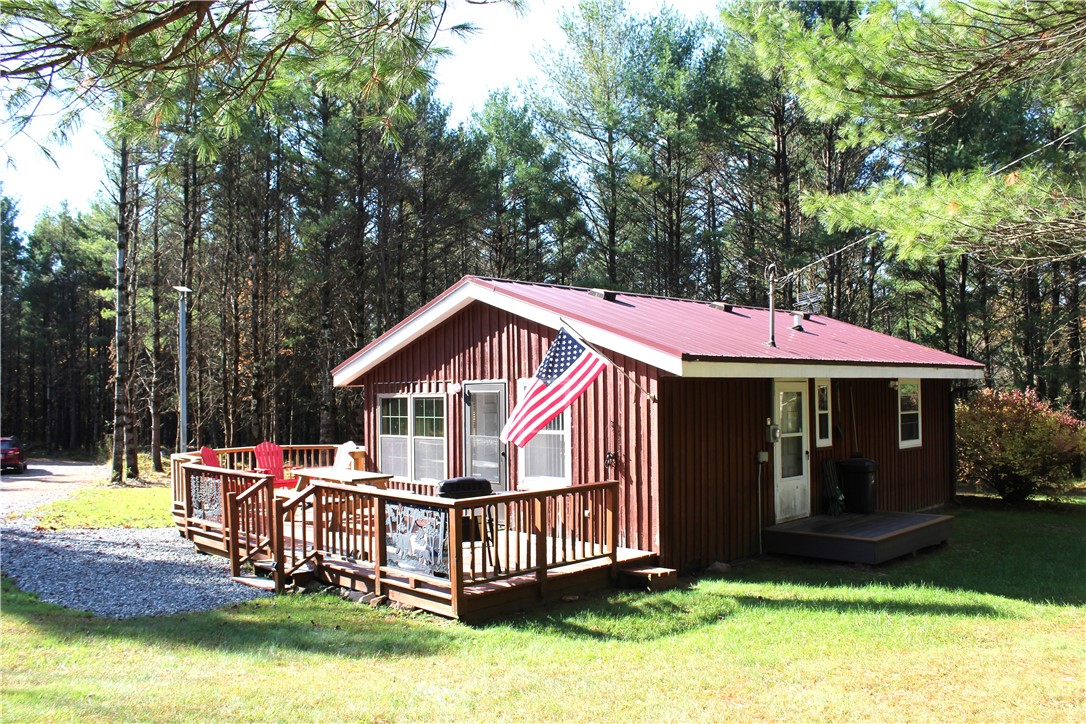 Residentialhouse for sale picture with an address of  N2983 Bachelors Avenue  in Neillsville and a list price of 249900