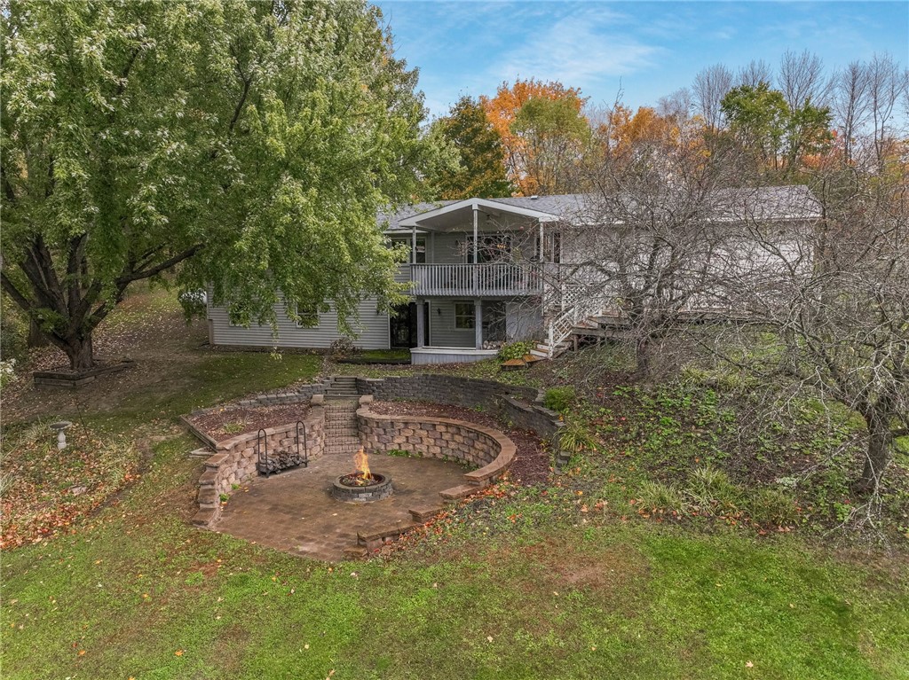 Residentialhouse for sale picture with an address of  N7273 529th St.  in Menomonie and a list price of 449900