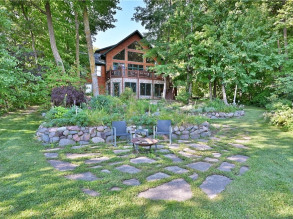 Residentialhouse for sale picture with an address of  W2325 Belvidere Road in Sarona and a list price of 1999500