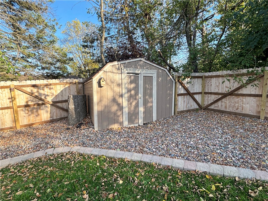 103-Kleusch-Rice-Lake-WI-54868-5