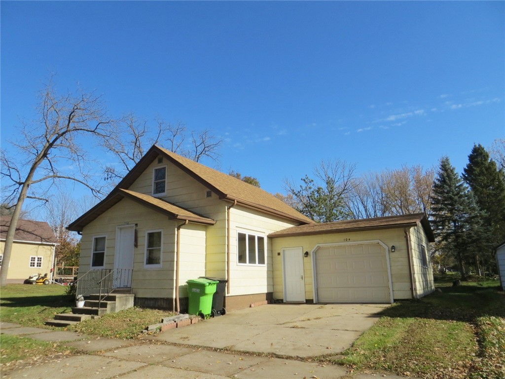 104 Clark Street Thorp WI 54771