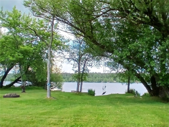 Residentialhouse for sale picture with an address of  10922 Stone Road in Solon Springs and a list price of 395000