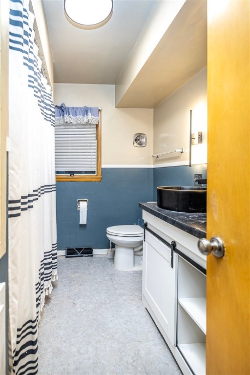 11-State-Neillsville-WI-54456-4