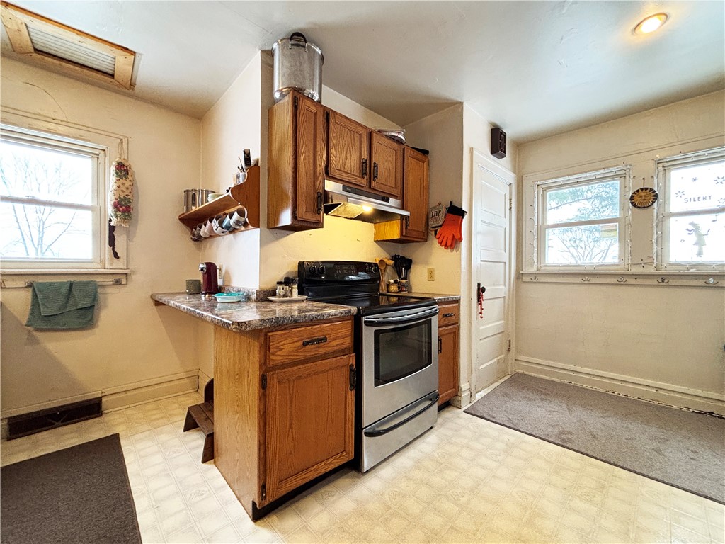 1112-10-12-Barron-WI-54812-3