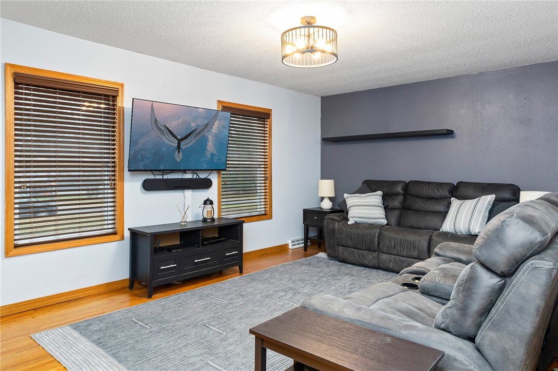 11490-County-Road-P-Black-River-Falls-WI-54615-1