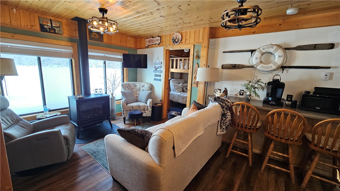 11495-Tiger-Cat-Hayward-WI-54843-3