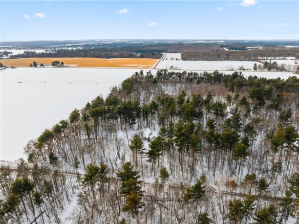 Residentialhouse for sale picture with an address of  1156 24 1/4 Street in Cameron and a list price of 529000