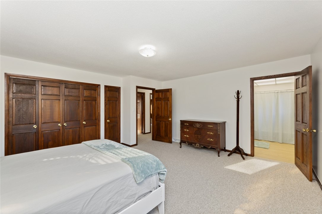 1207-Harrison-Black-River-Falls-WI-54615-8