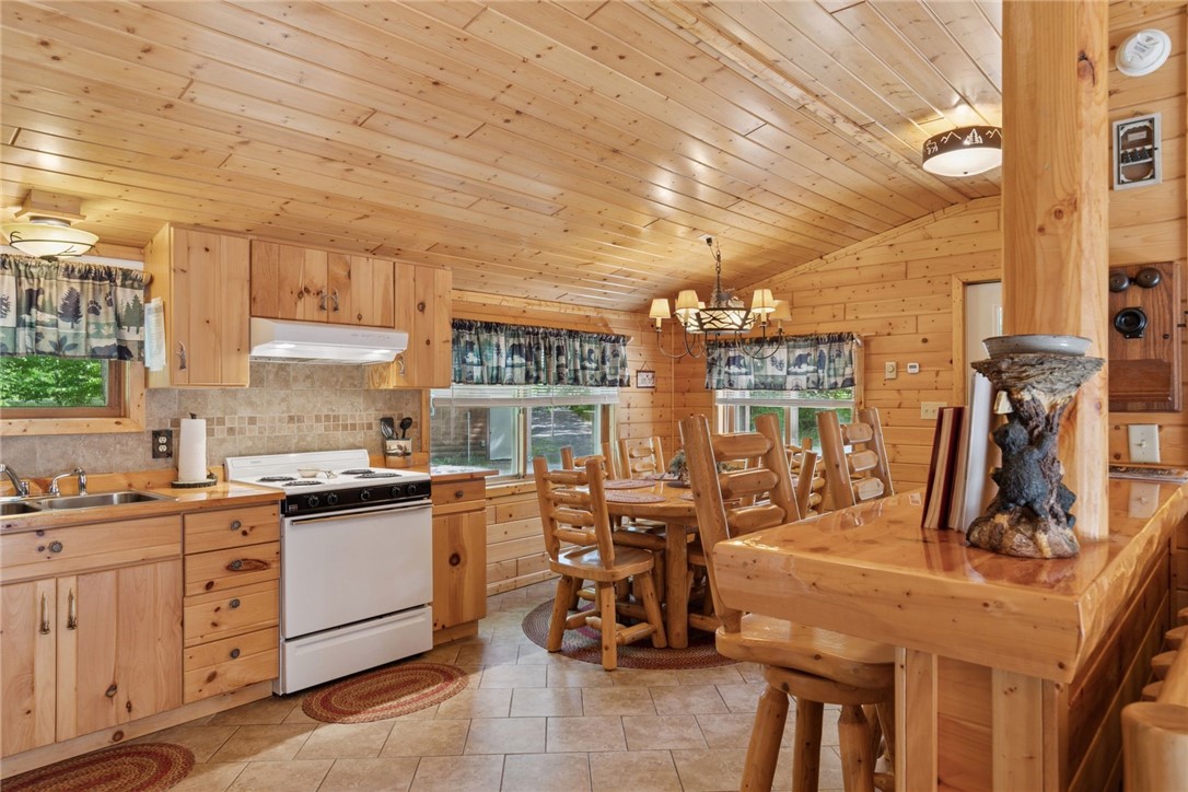 12281-Pederson-Hayward-WI-54843-3