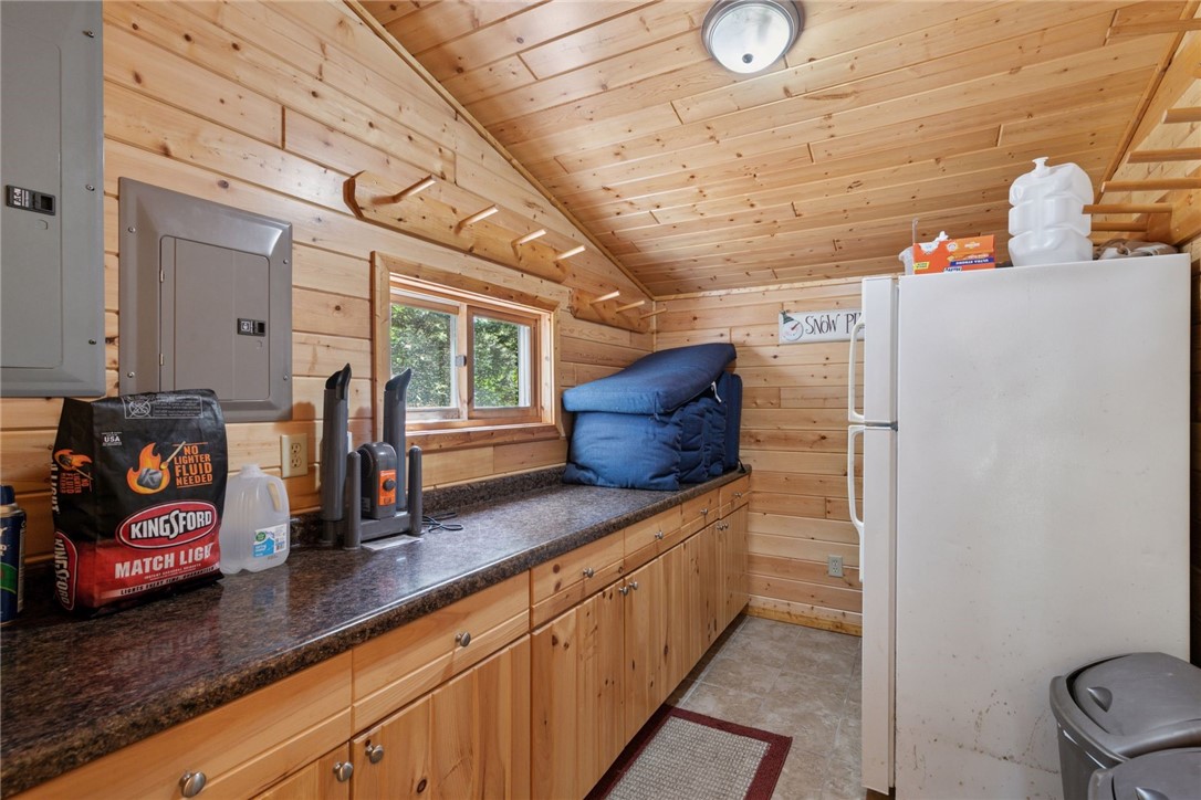 12281-Pederson-Hayward-WI-54843-8