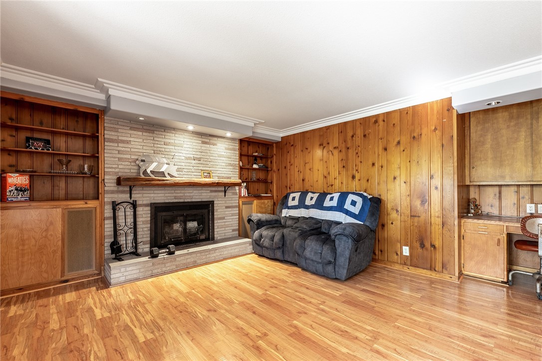 1280-Curtis-Baldwin-WI-54002-4