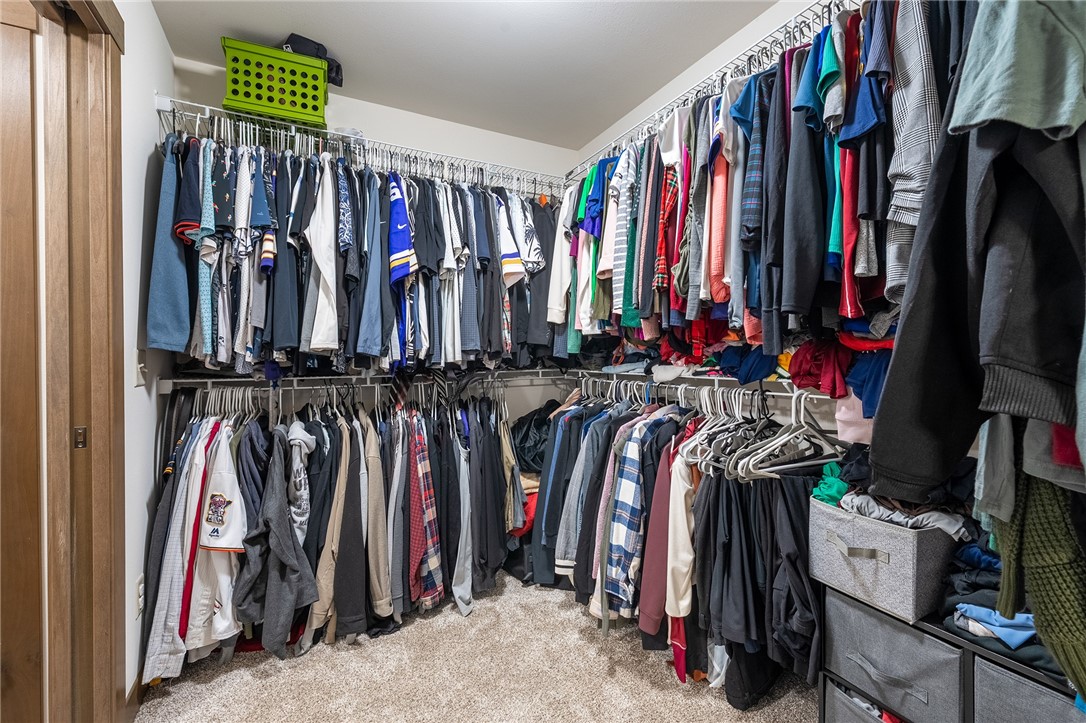 1337-Juniper-Eau-Claire-WI-54703-2