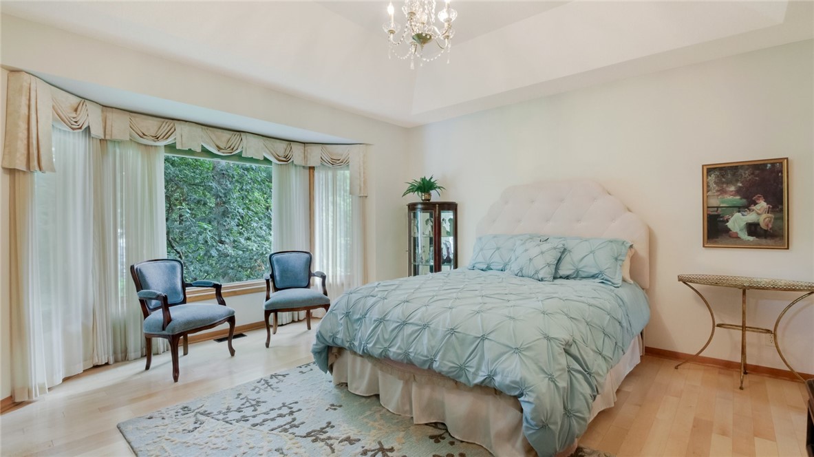 1351-Brentwood-Eau-Claire-WI-54703-5