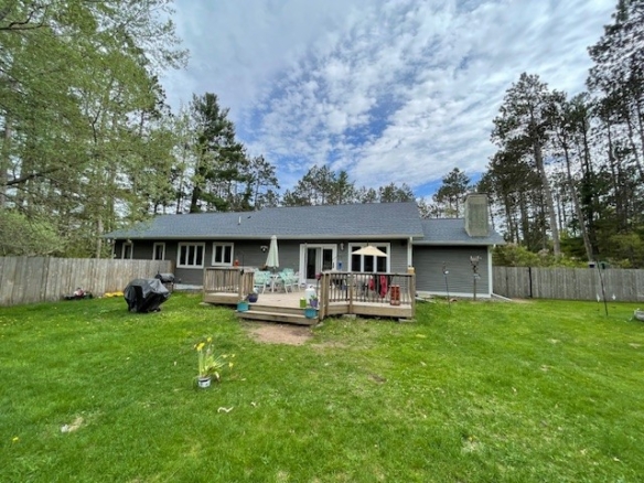 Residentialhouse for sale picture with an address of  13550 Froemel Road in Hayward and a list price of 550000