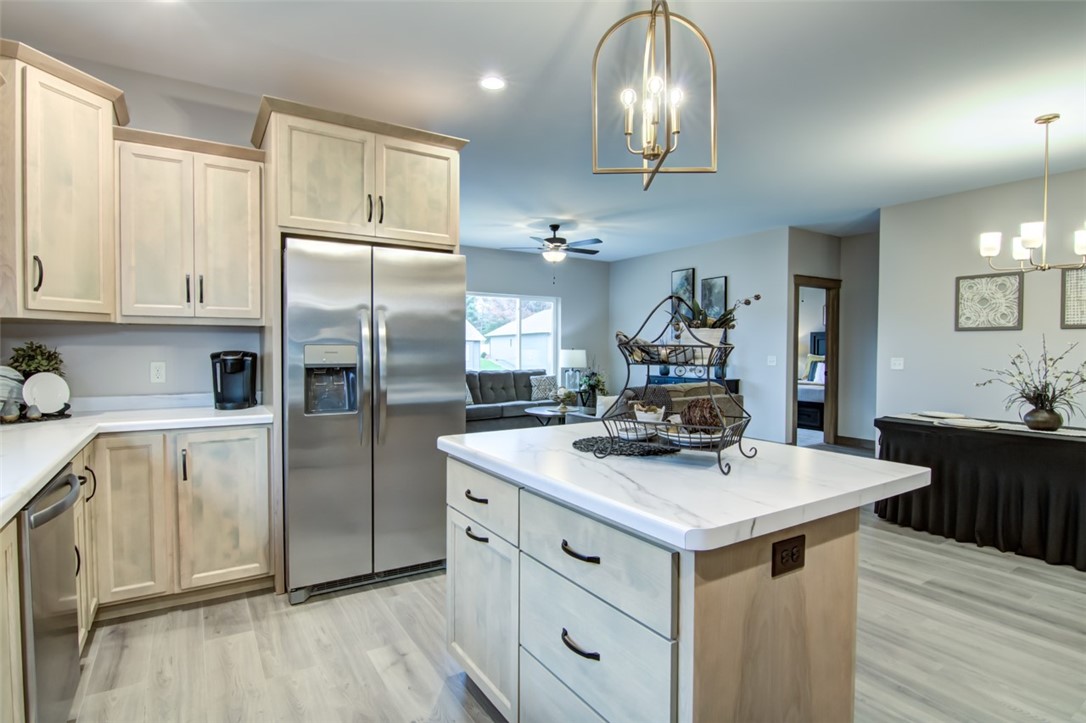 1372-Pebble-Beach-Altoona-WI-54720-1